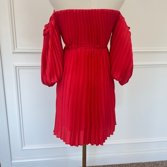 Express Pleated Belted Off The Shoulder Trapeze Red Women's Dress Size Small - Picture 5 of 10